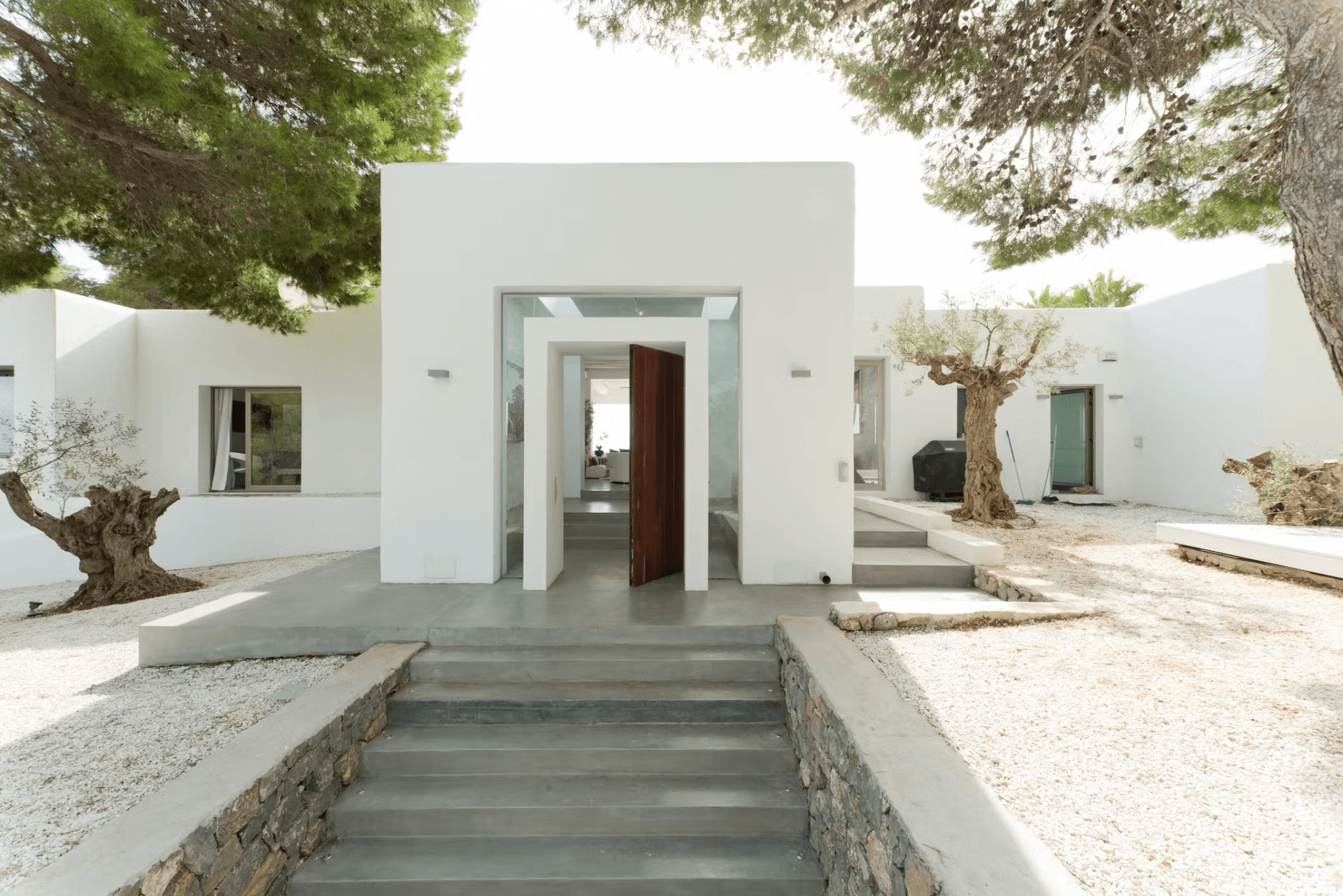Villa Palms Es Cubells — luxury villa photo 44