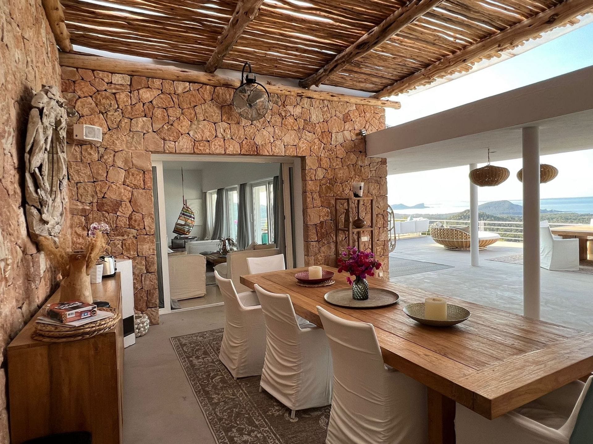 Villa Pazu — luxury villa photo 1