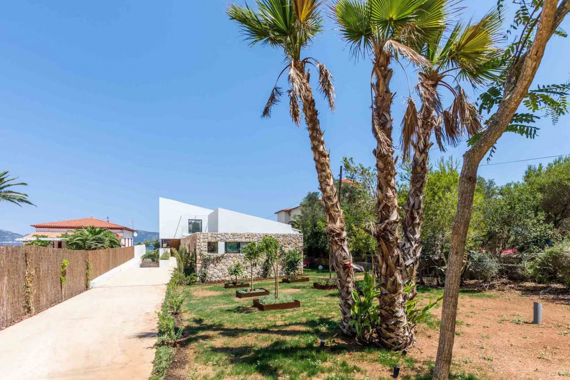 Sant Pere Beach House — luxury villa photo 34