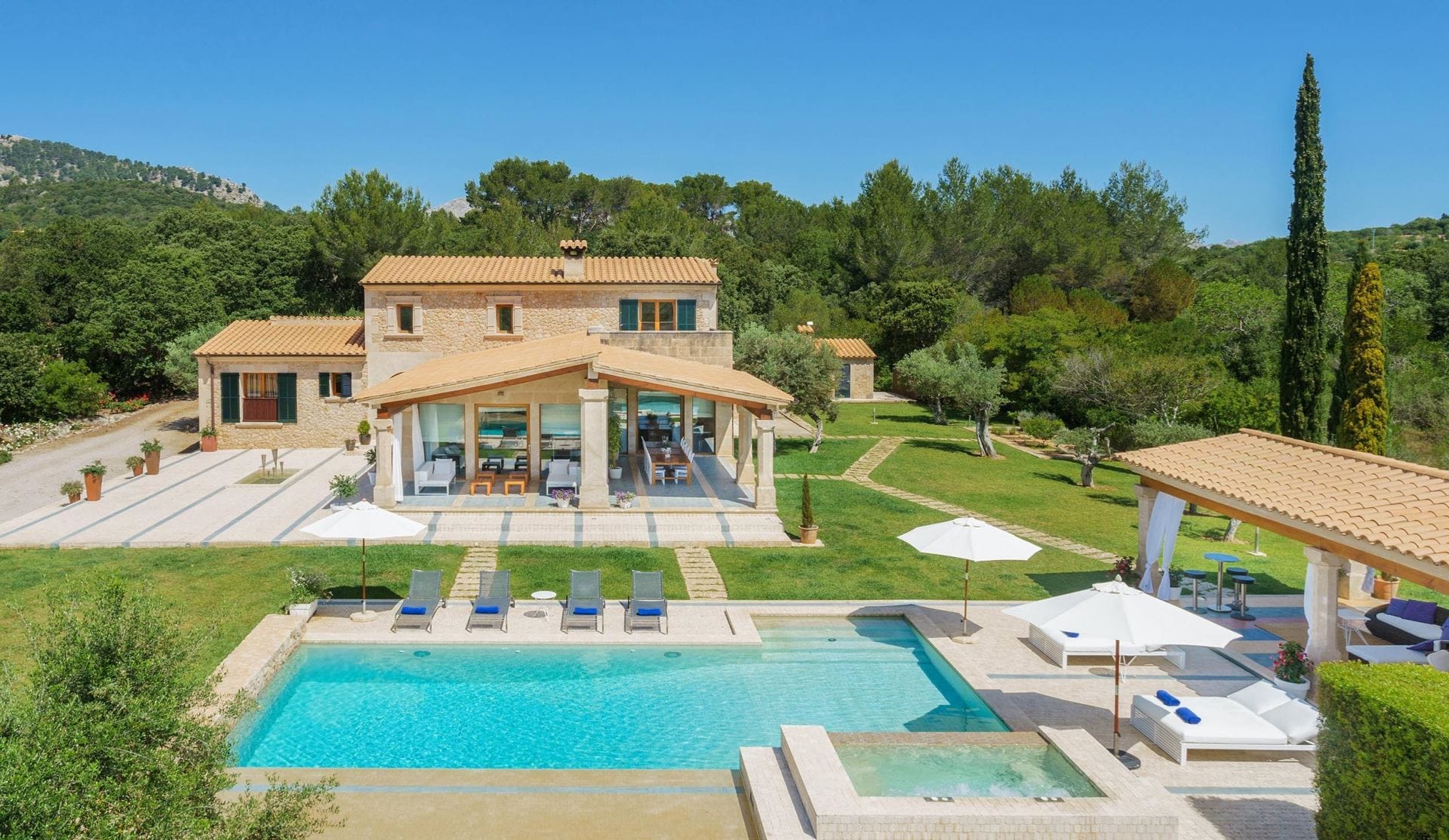 Villa Paloma — luxury villa photo 1