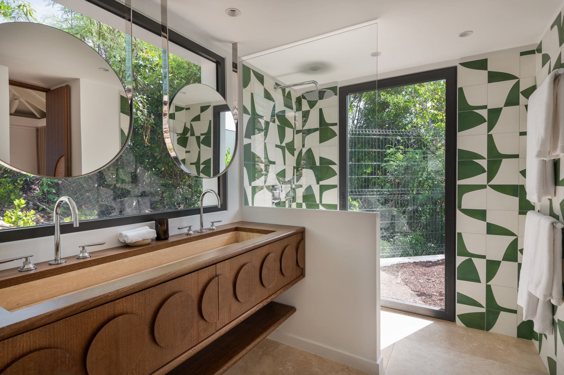 Villa Scarlett — luxury villa photo 1