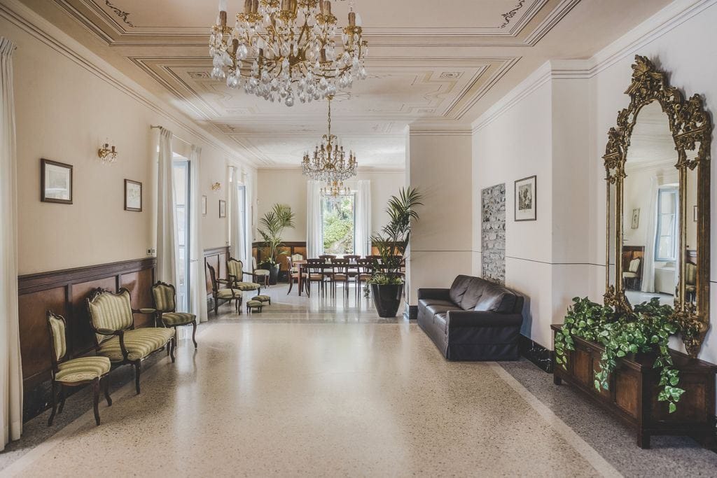 Villa Aura del Lago — luxury villa photo 2
