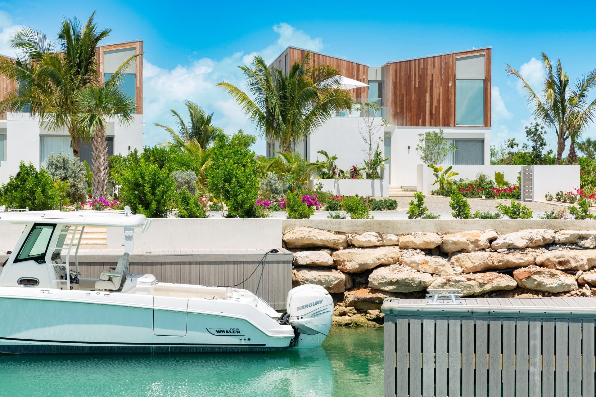 South Bank Lagoon Villas 4BDR — luxury villa photo 65
