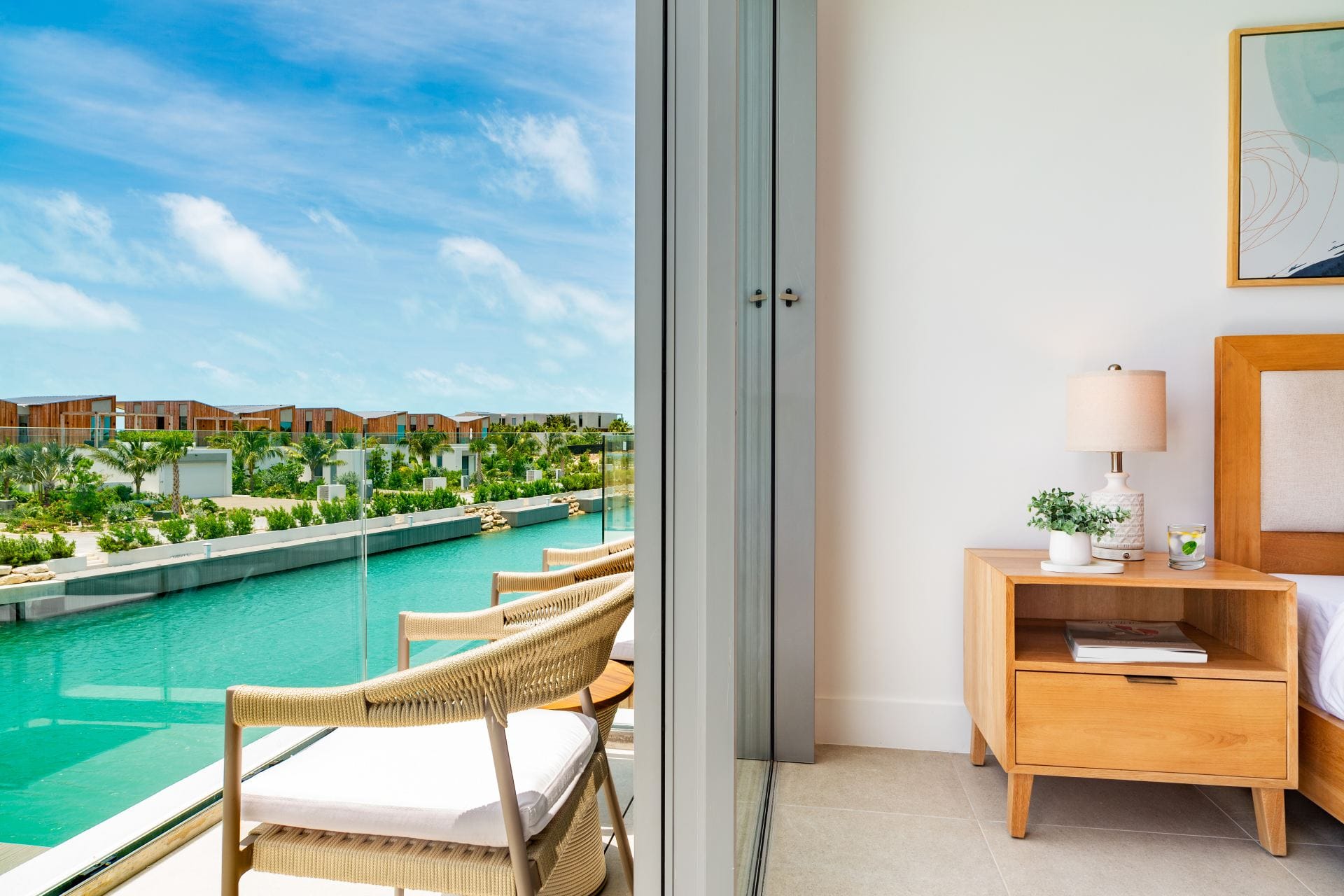 South Bank Boat House Two Bedroom — luxury villa photo 2