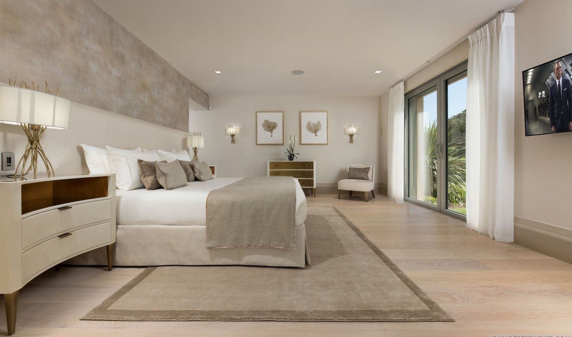 Villa Canoubwest — luxury villa photo 2