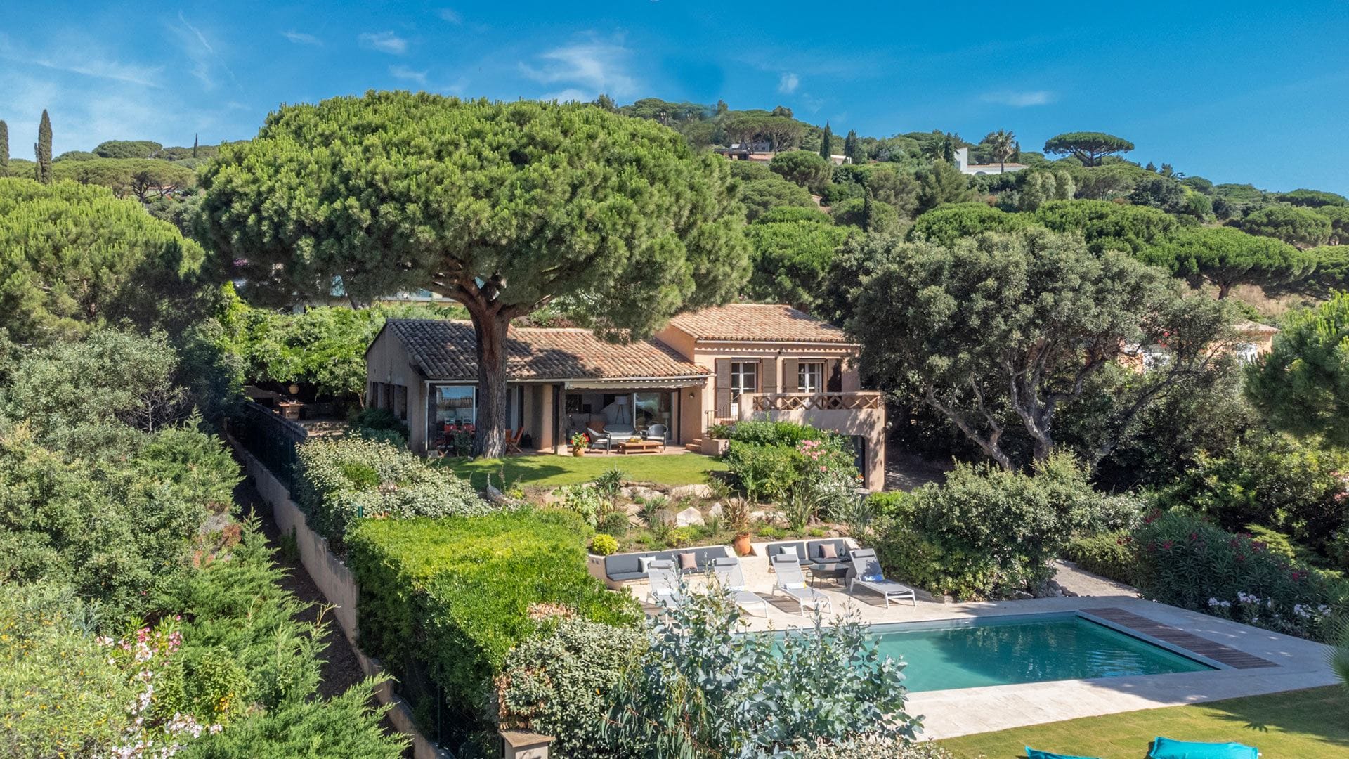 Villa Lycka — luxury villa photo 1