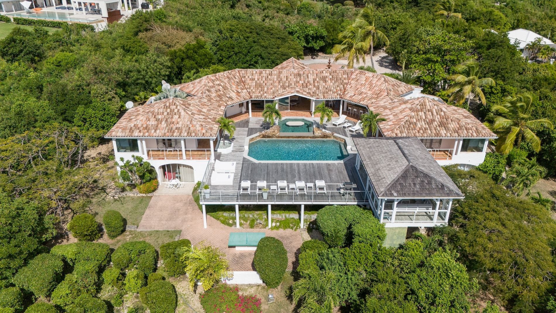 Villa Belle Fontaine — luxury villa photo 32
