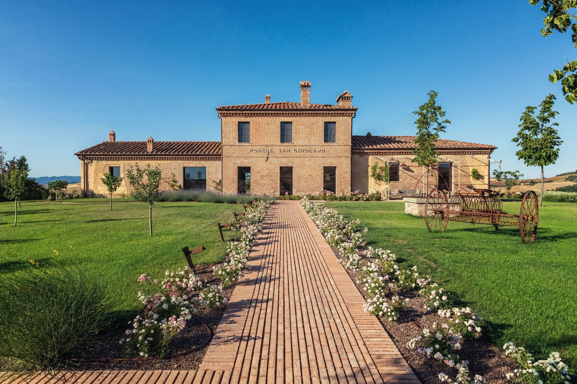 Villa Podere San Gerolamo — luxury villa photo 1