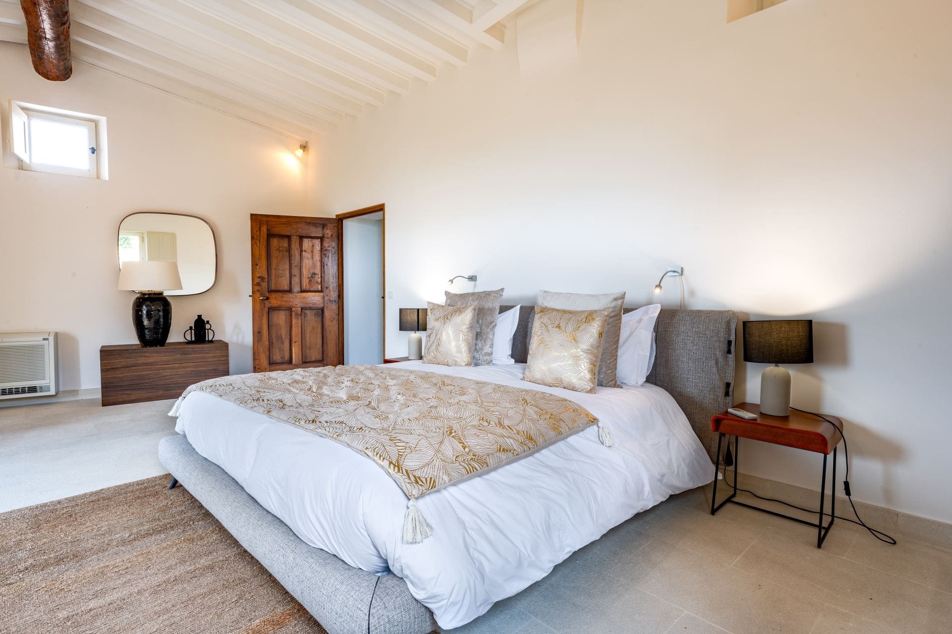 Vigne Vierge — luxury villa photo 41