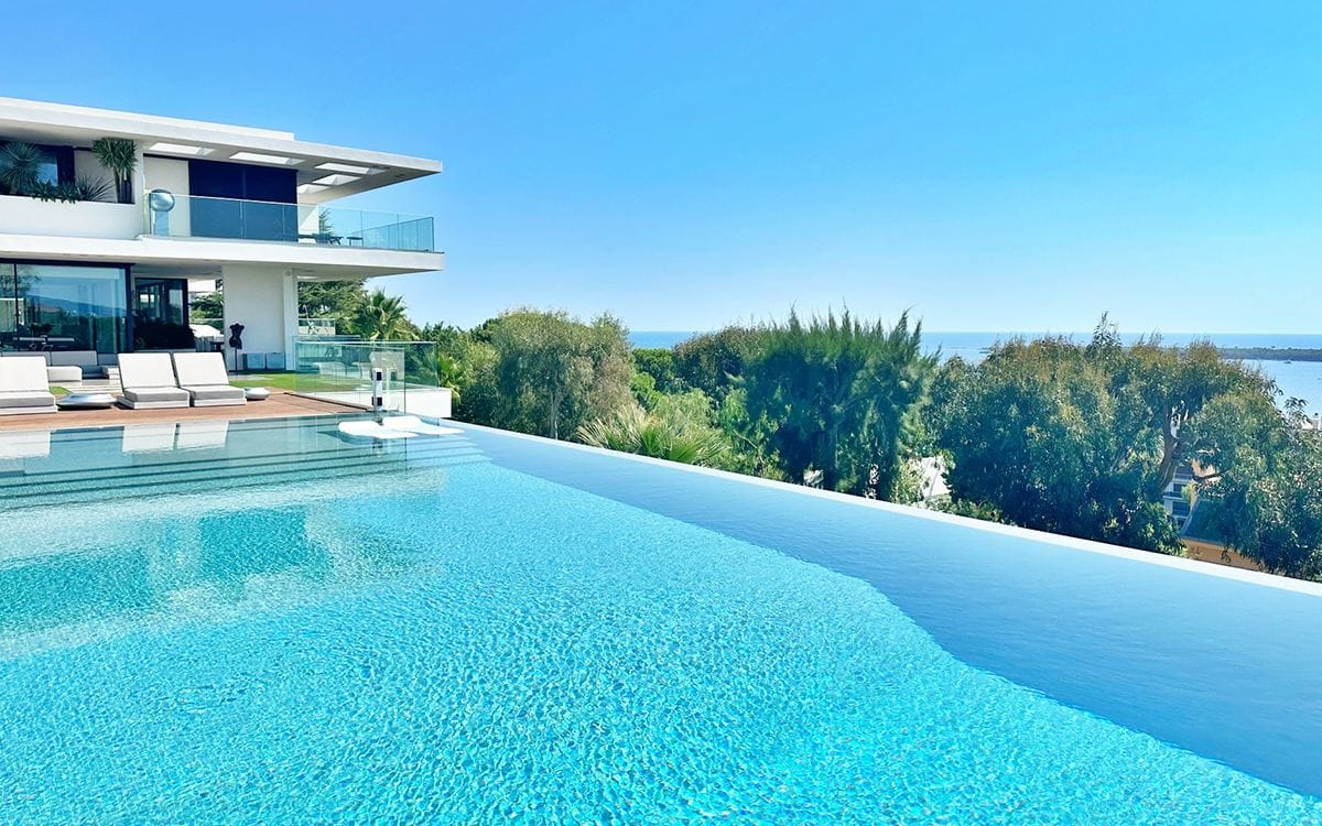 Villa Cristal — luxury villa photo 2