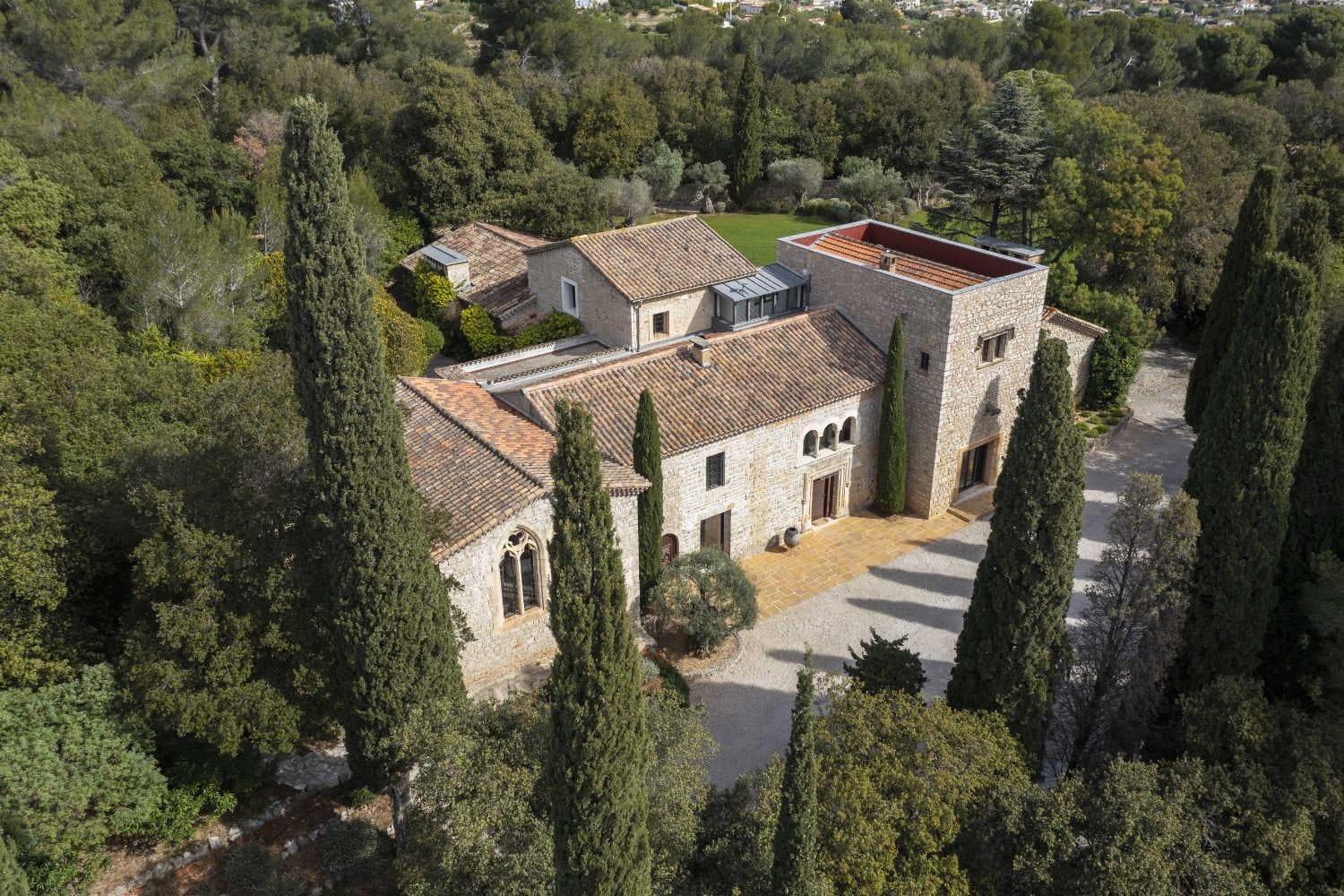 Villa La Madone — luxury villa photo 1