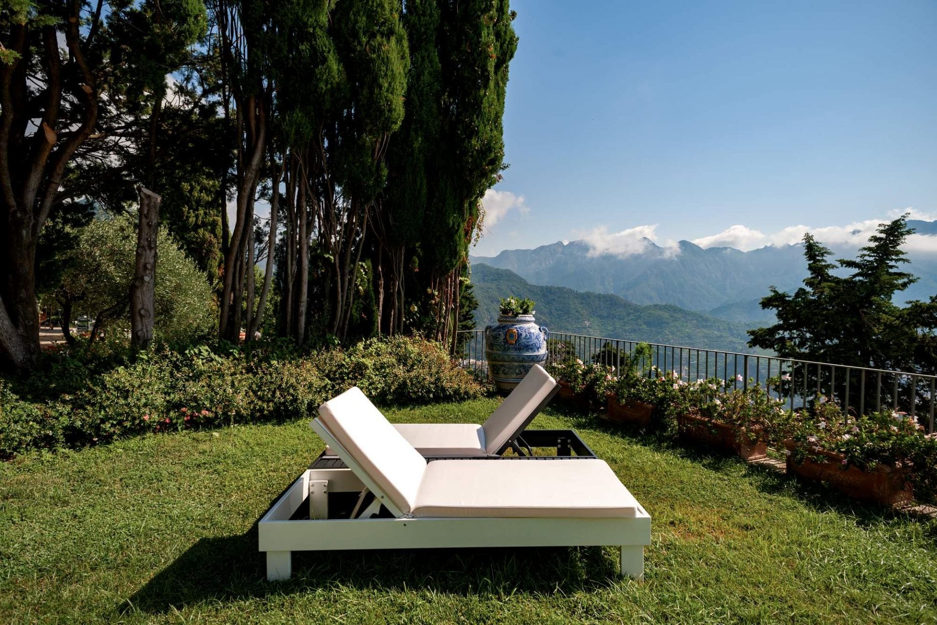 Villa Rondinaia — luxury villa photo 2