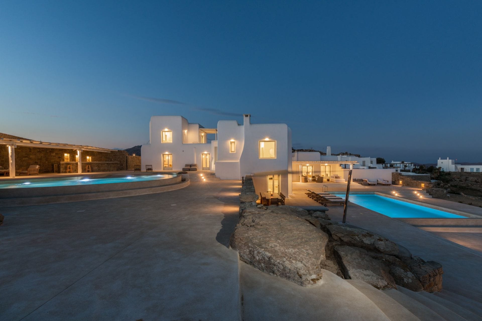 Villa Loren — luxury villa photo 1
