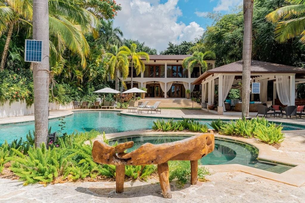 Villa Elite — luxury villa photo 1