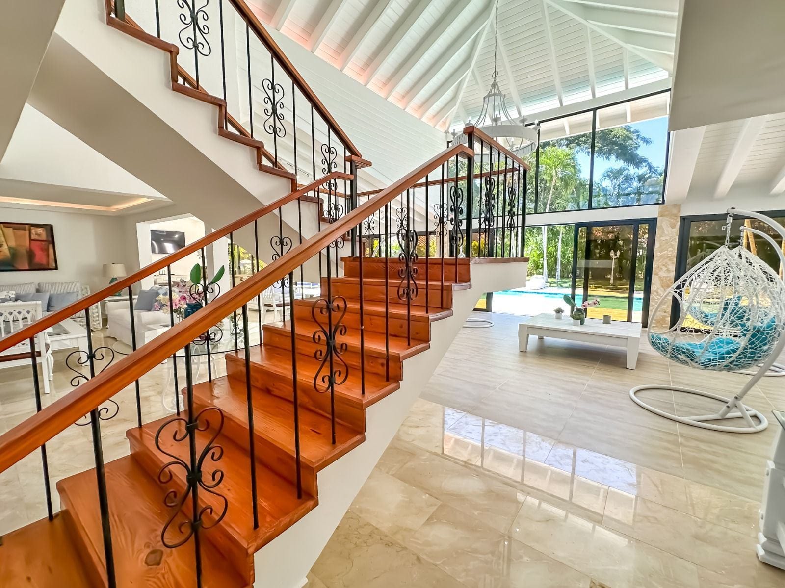 Villa Neves — luxury villa photo 1
