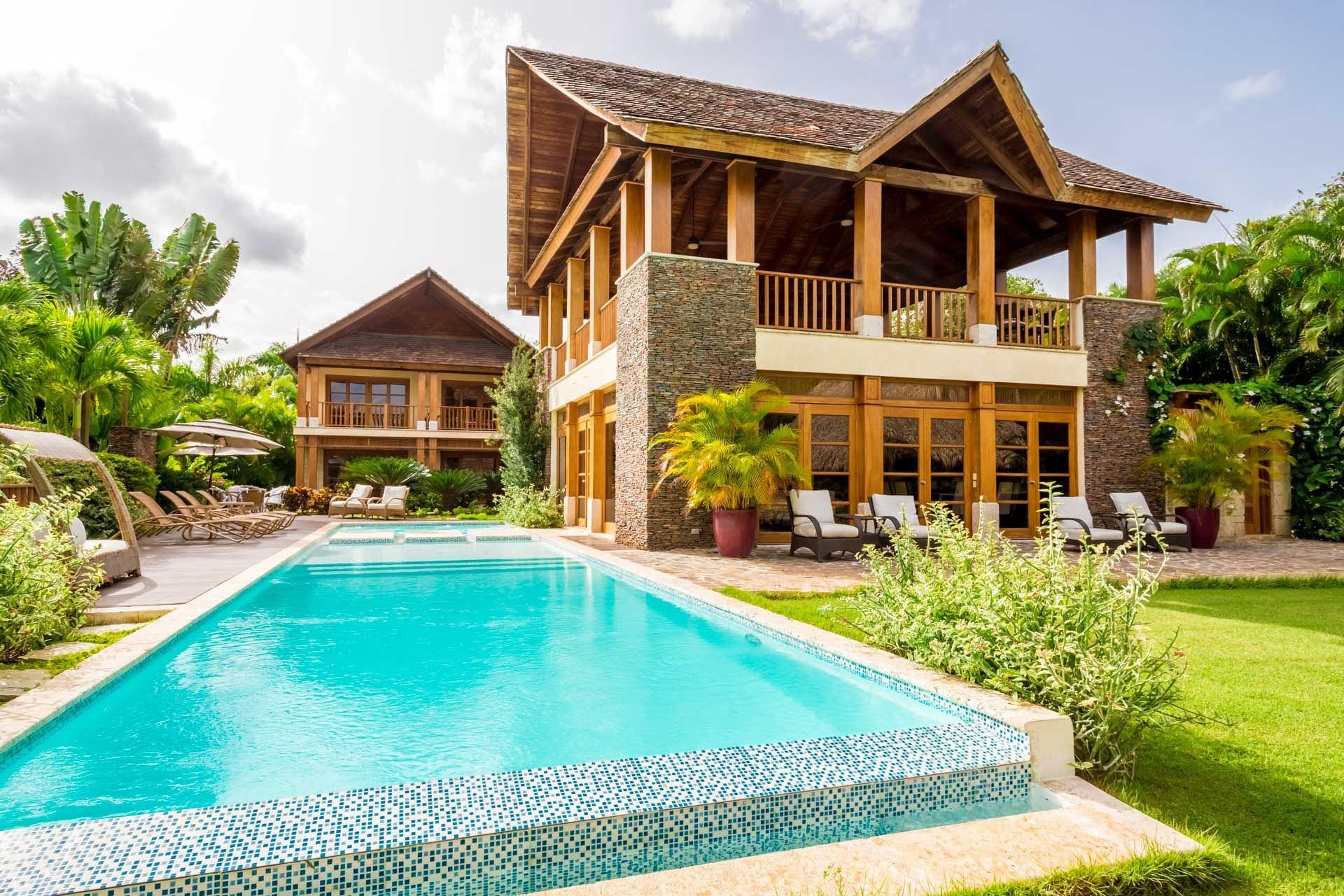 Villa Milly — luxury villa photo 1