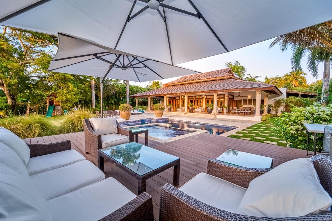 Villa Hendi — luxury villa photo 23