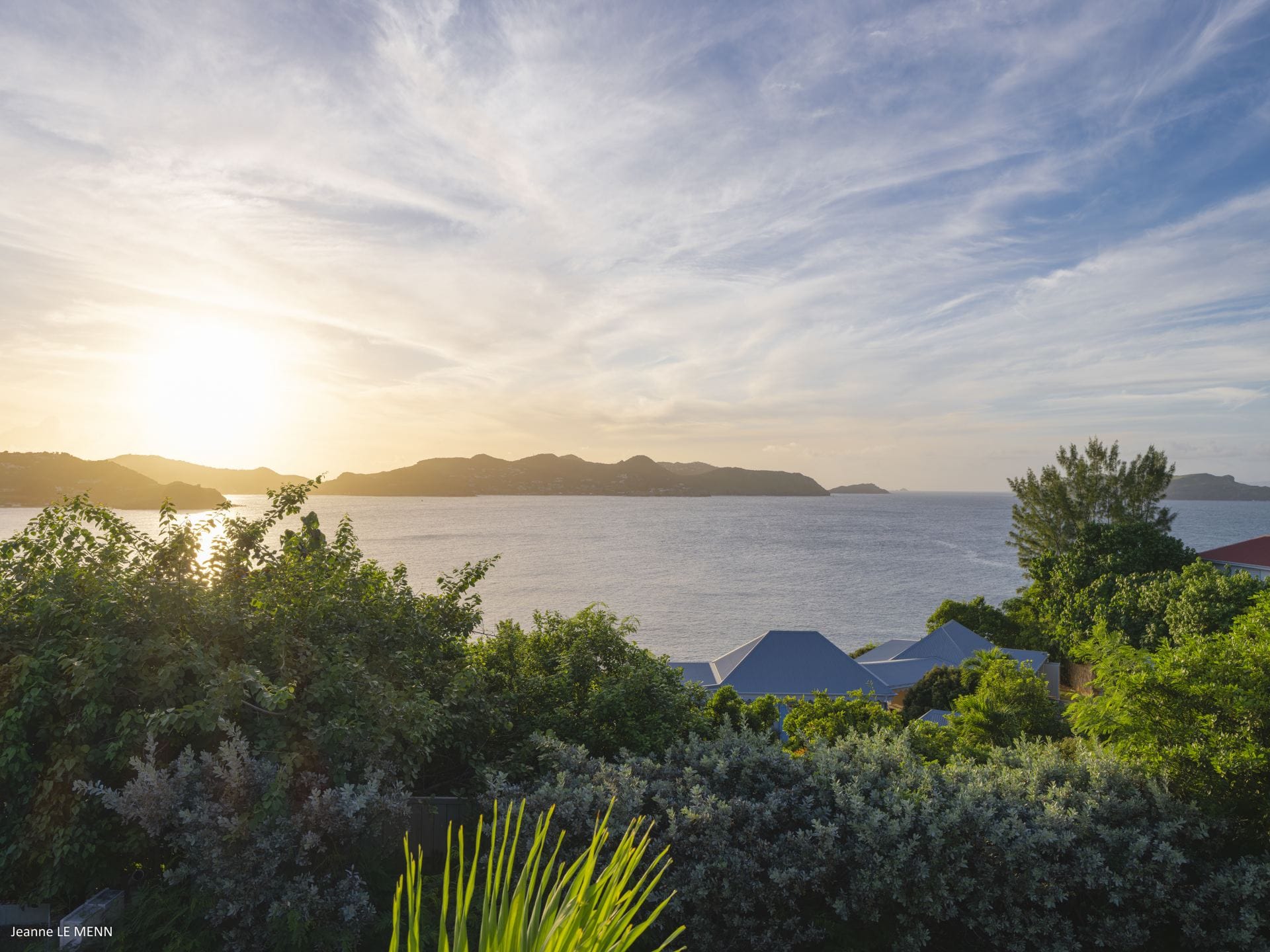 Only View — luxury villa photo 96