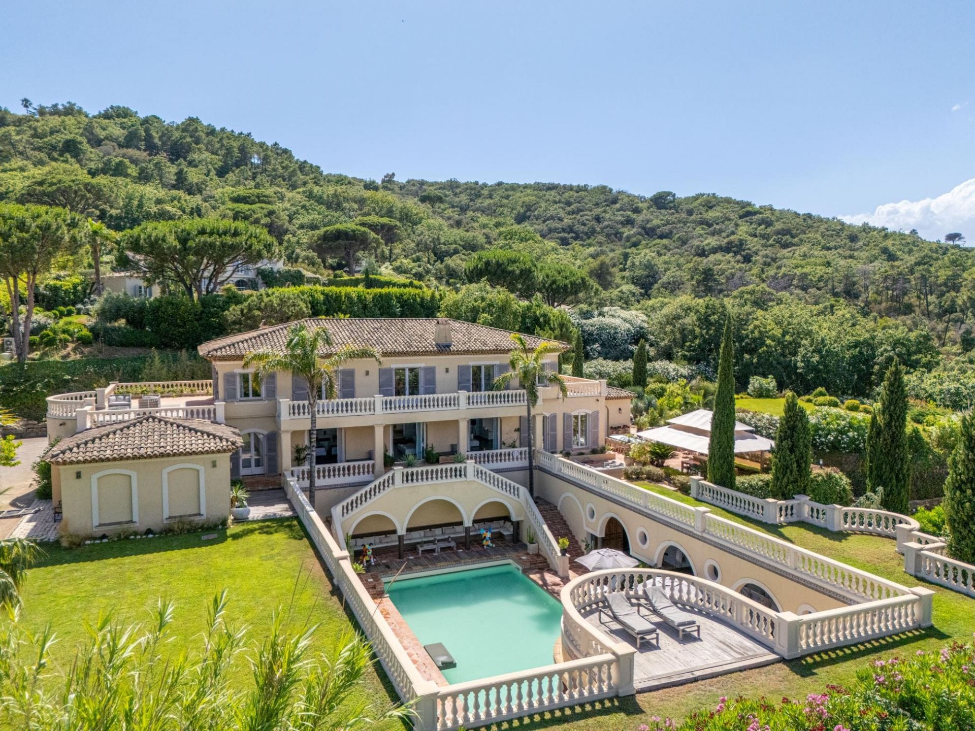 Villa Lissa — luxury villa photo 1