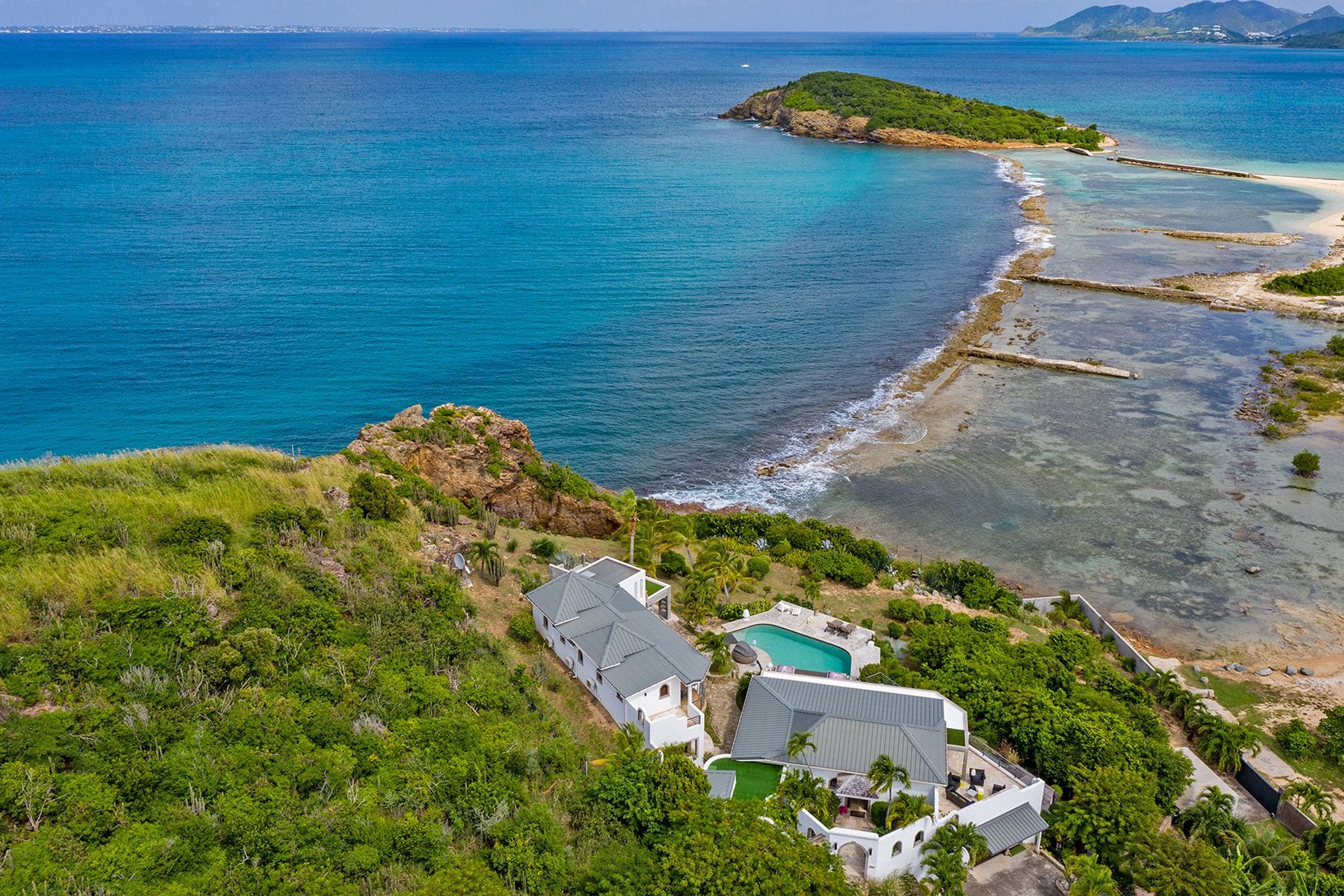 Villa Amethyst — luxury villa photo 2