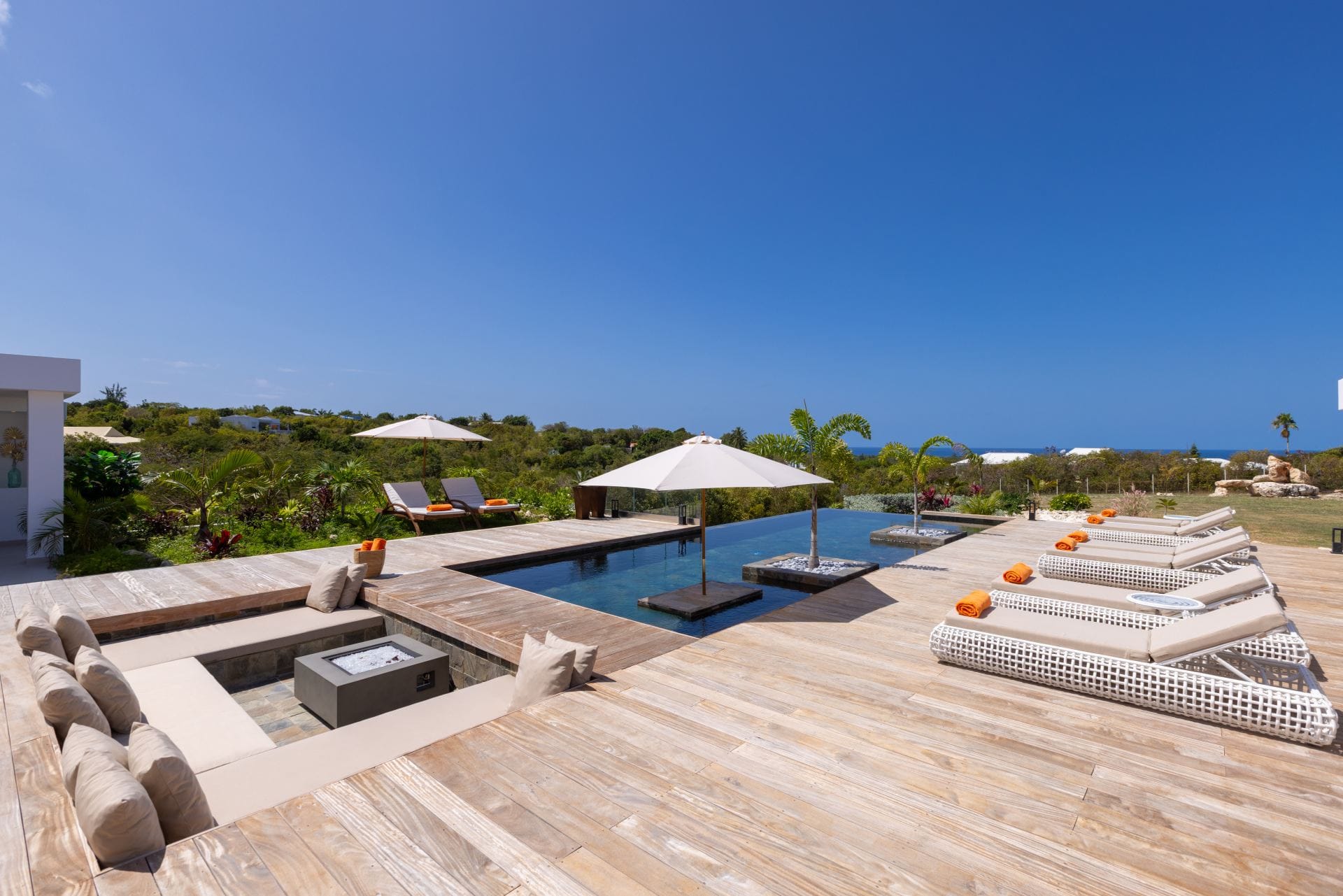 Villa Nuit Jade — luxury villa photo 1
