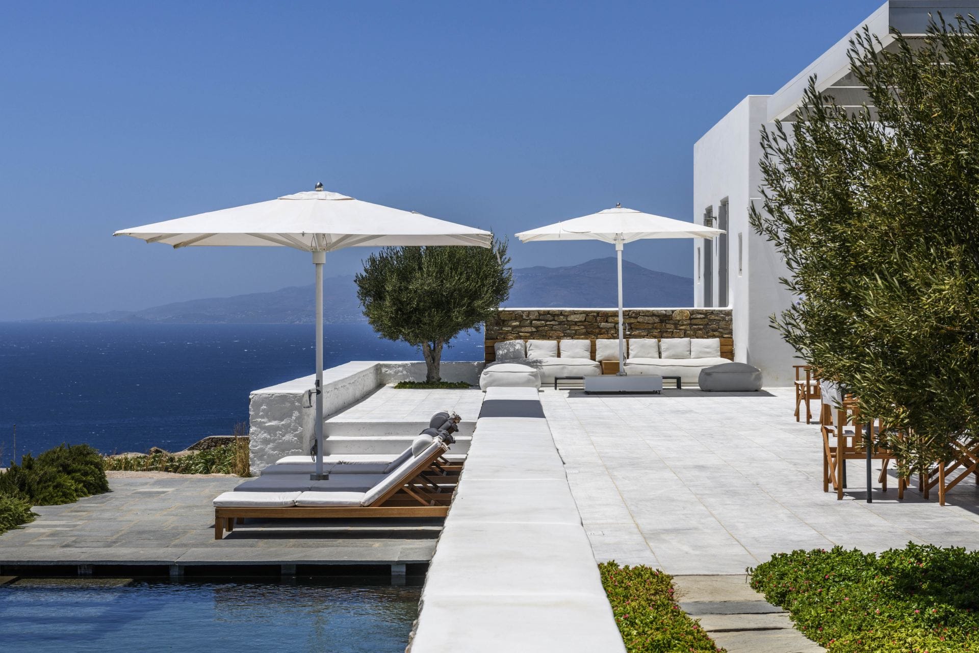 Villa Tagoo — luxury villa photo 1