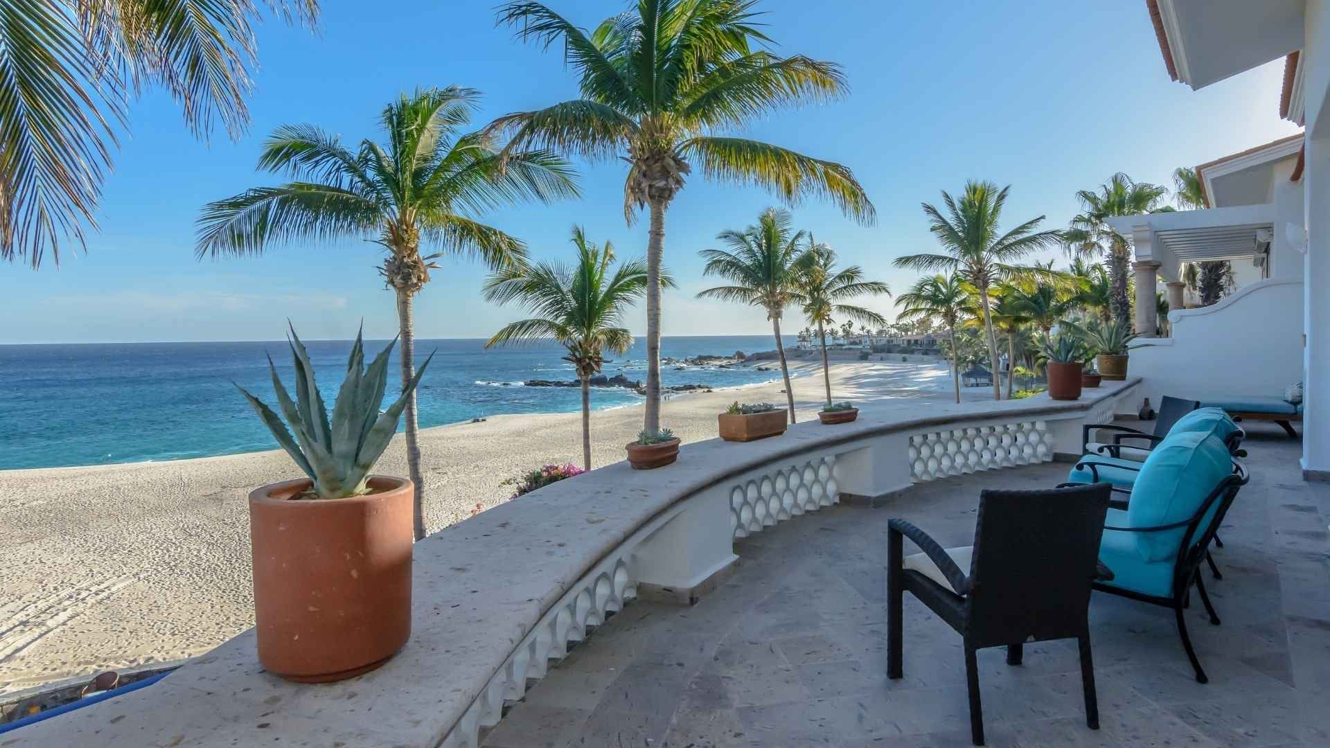 Villa Costa Dorada — luxury villa photo 28