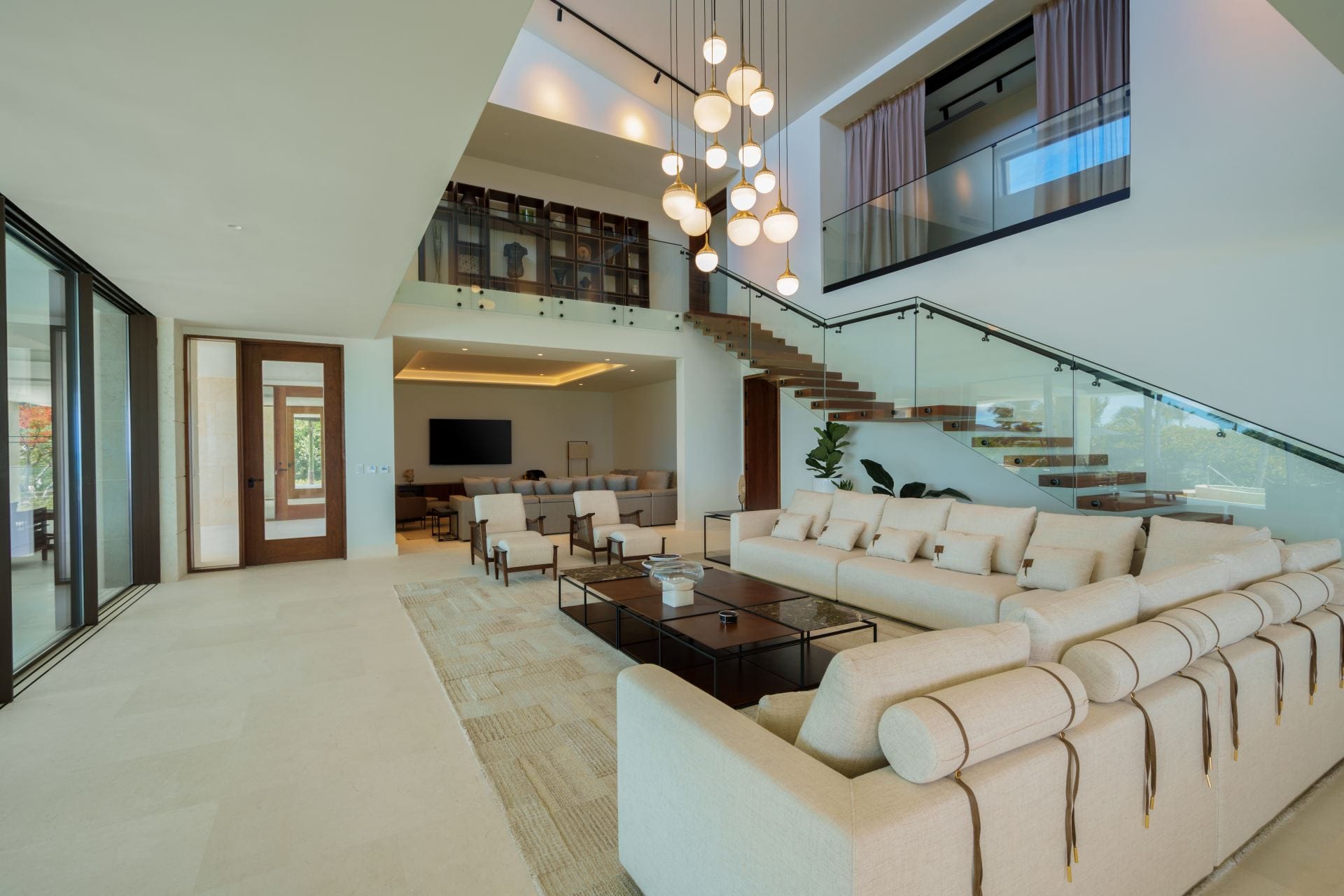 Azuree Villa — luxury villa photo 40