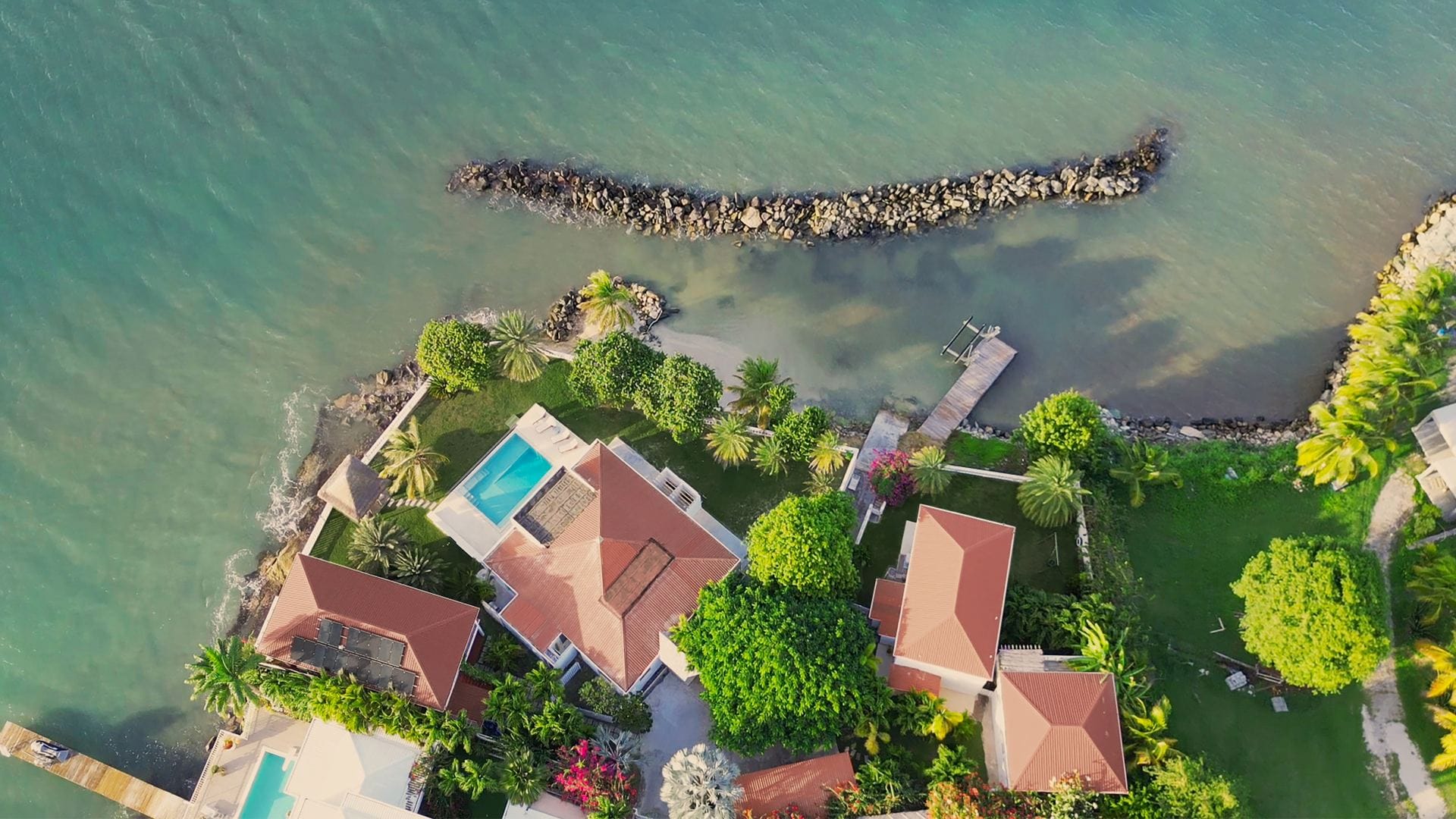 La Marea & Guest House — luxury villa photo 37