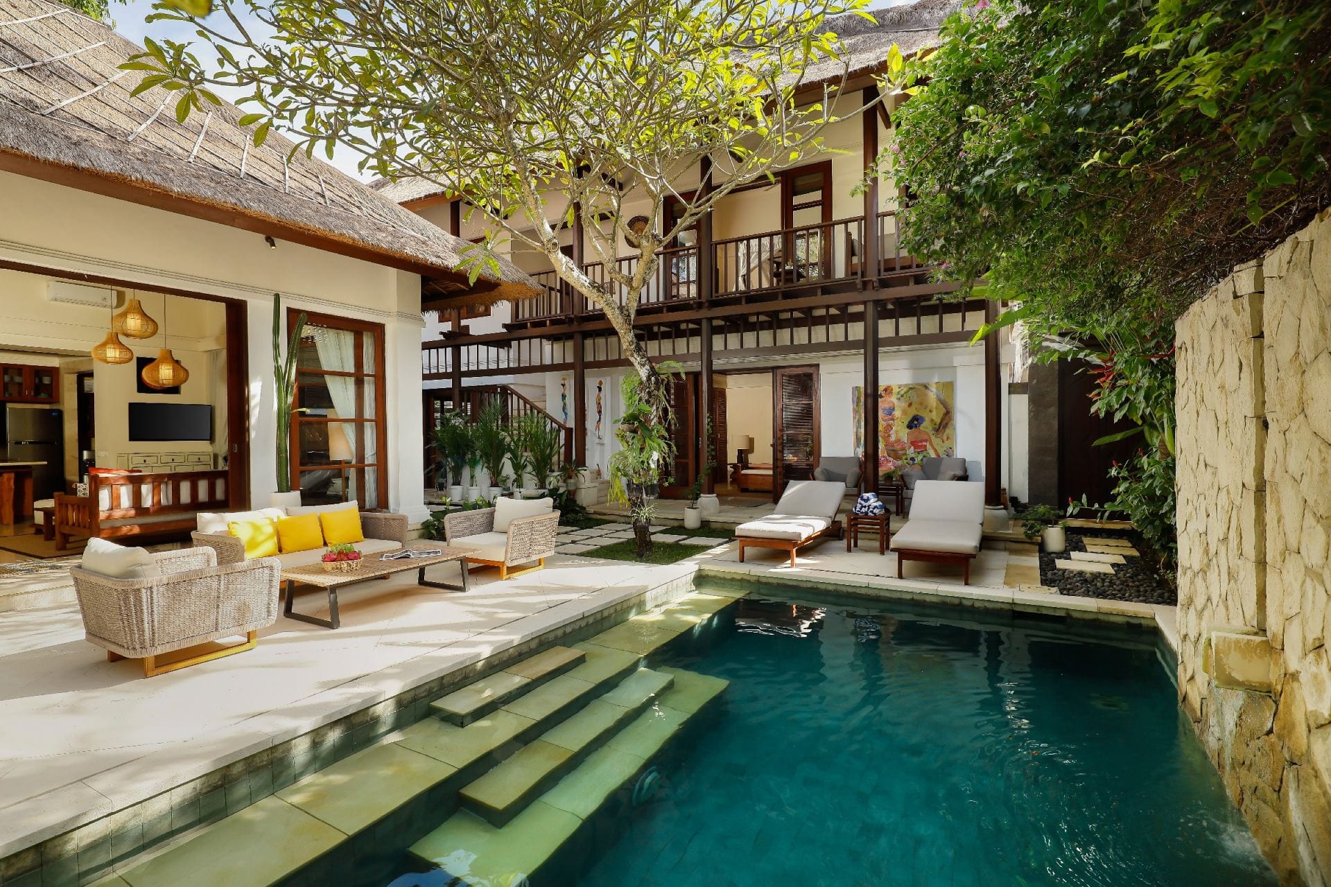 Villa Nayra — luxury villa photo 1