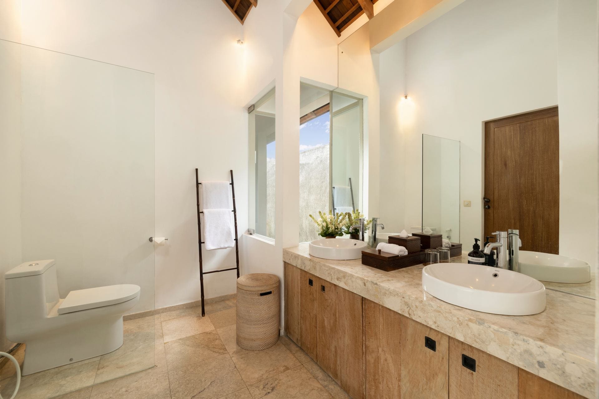 Villa Kuma — luxury villa photo 1