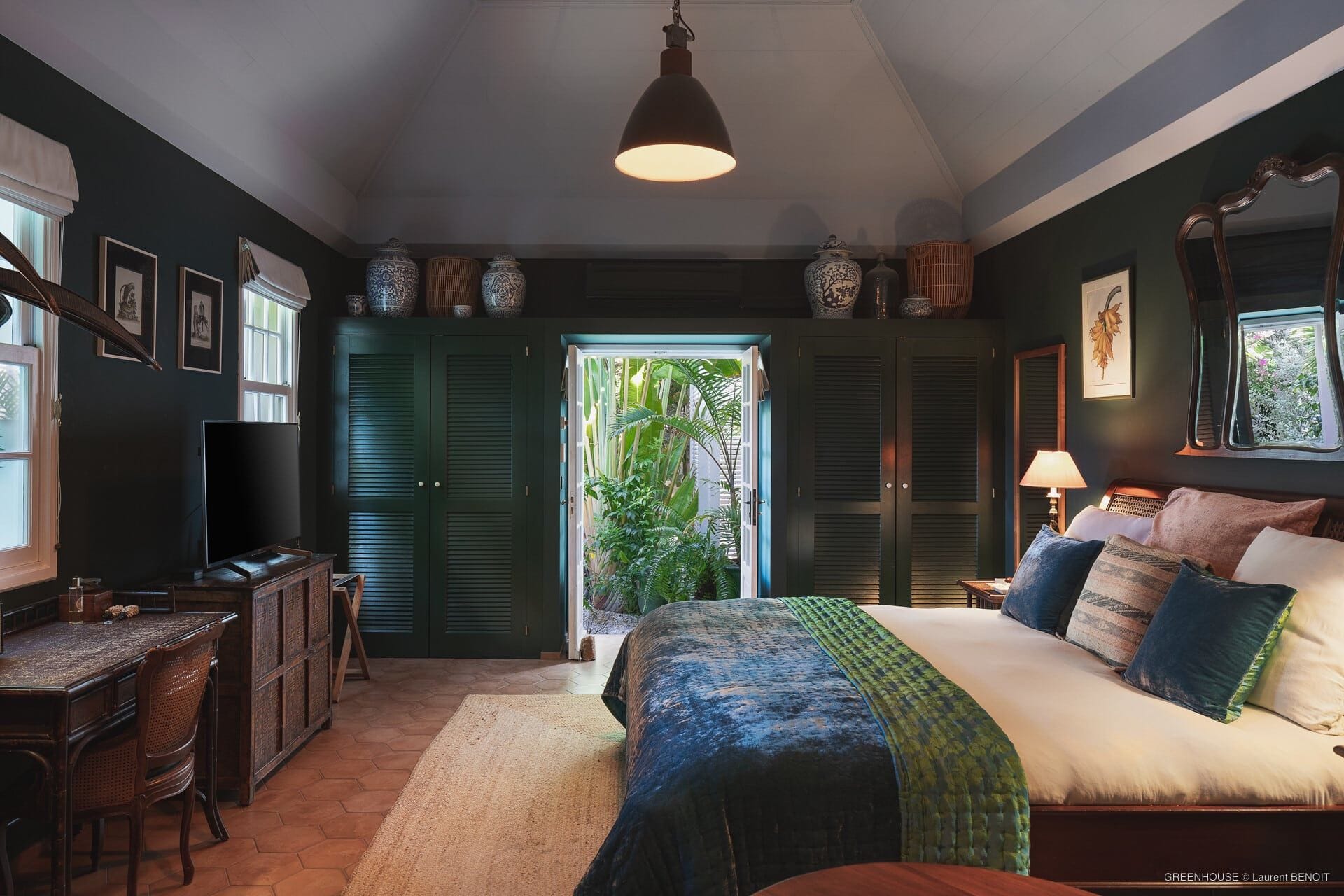 Villa Greenhouse — luxury villa photo 1
