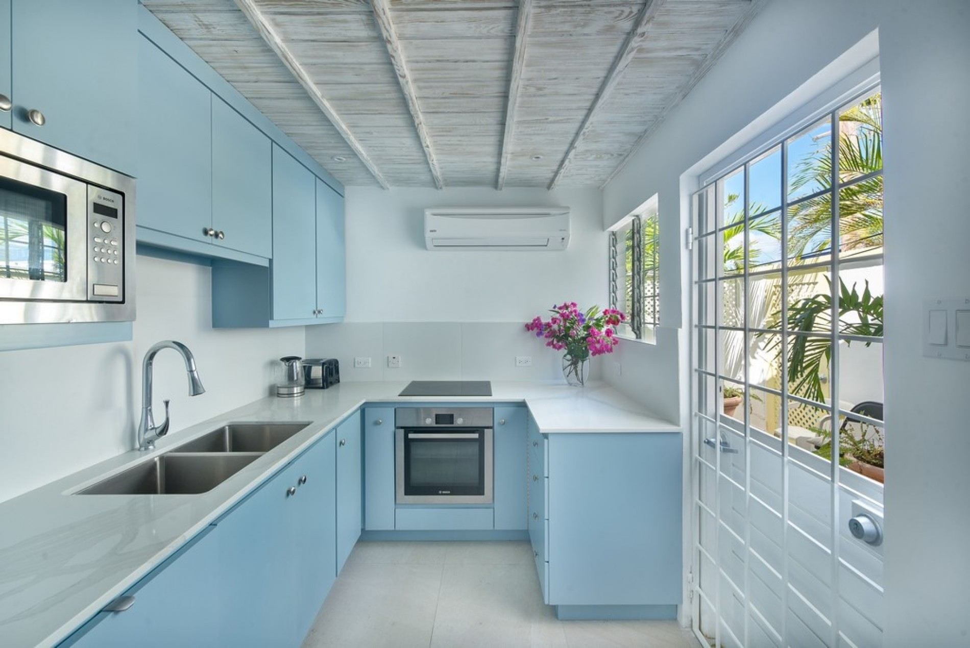 Sunset Reach — luxury villa photo 24