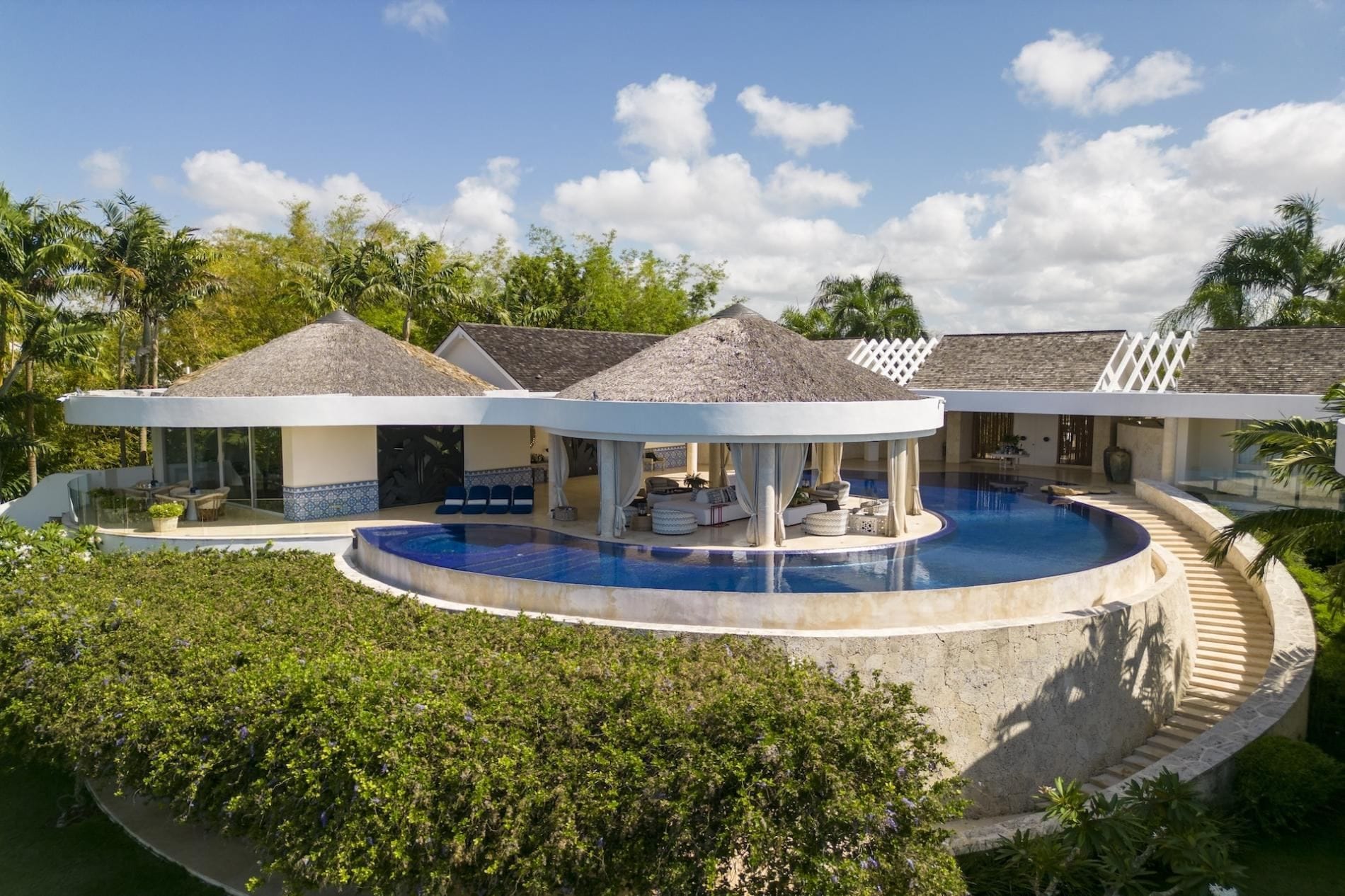 Villa Esfera — luxury villa photo 1