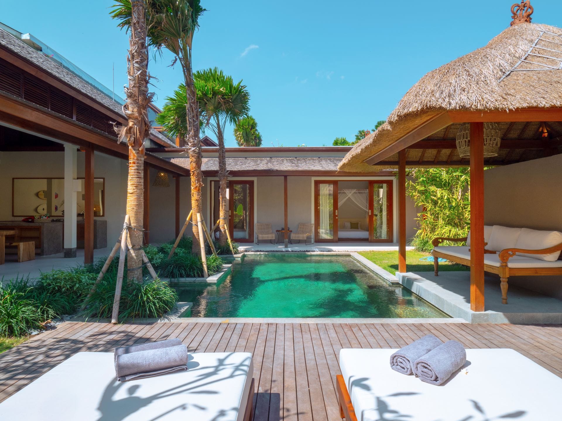 Bumbak Gardenia — luxury villa photo 1