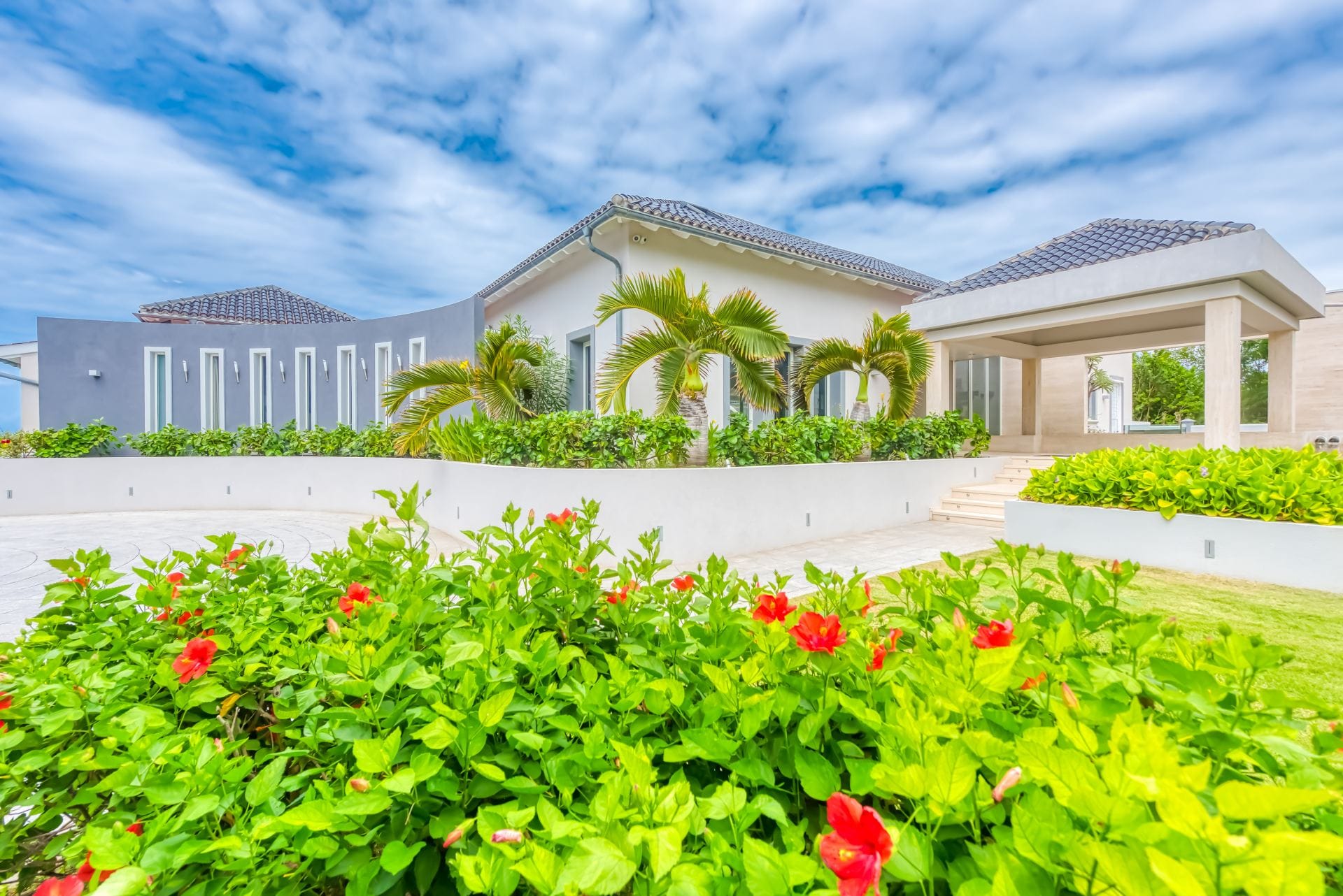 Villa C Est la Vie — luxury villa photo 1