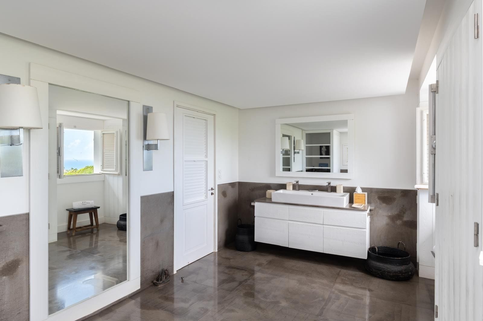 Villa Le Manoir de Lurin — luxury villa photo 2