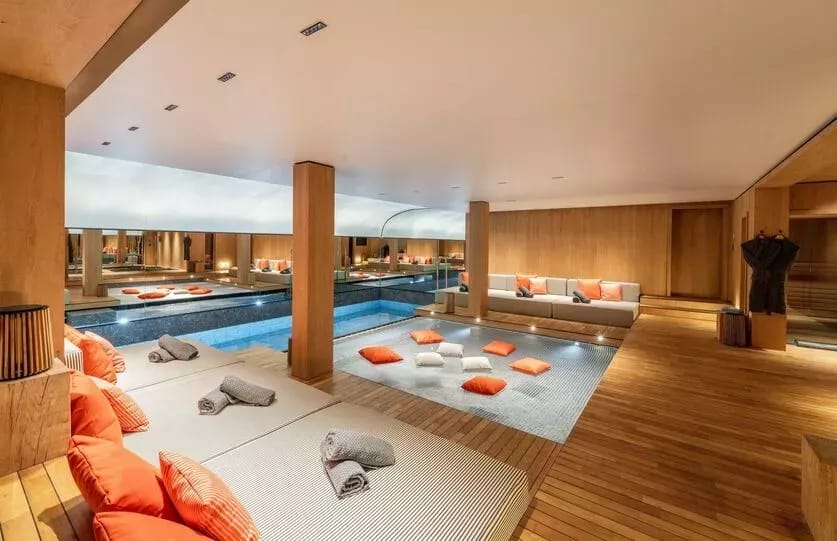 Chalet Khoton — luxury villa photo 1