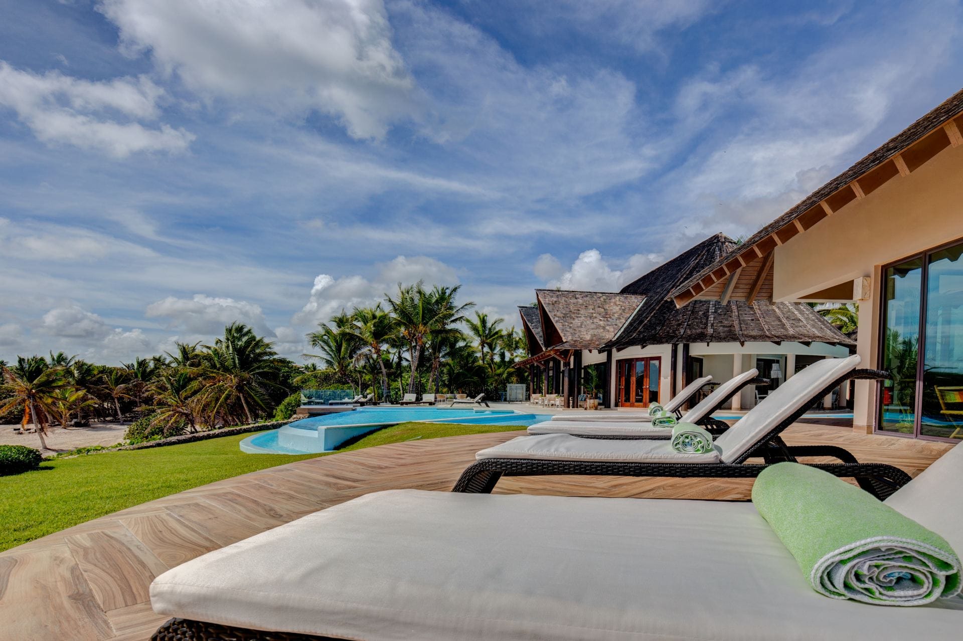 Villa Corales 28 — luxury villa photo 1