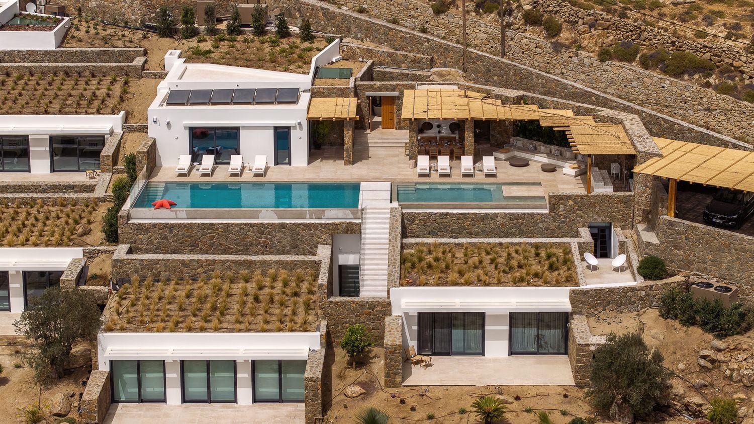 Horizon Majesty Villas — luxury villa photo 2