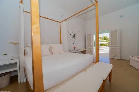 Villa Bow — luxury villa photo 2