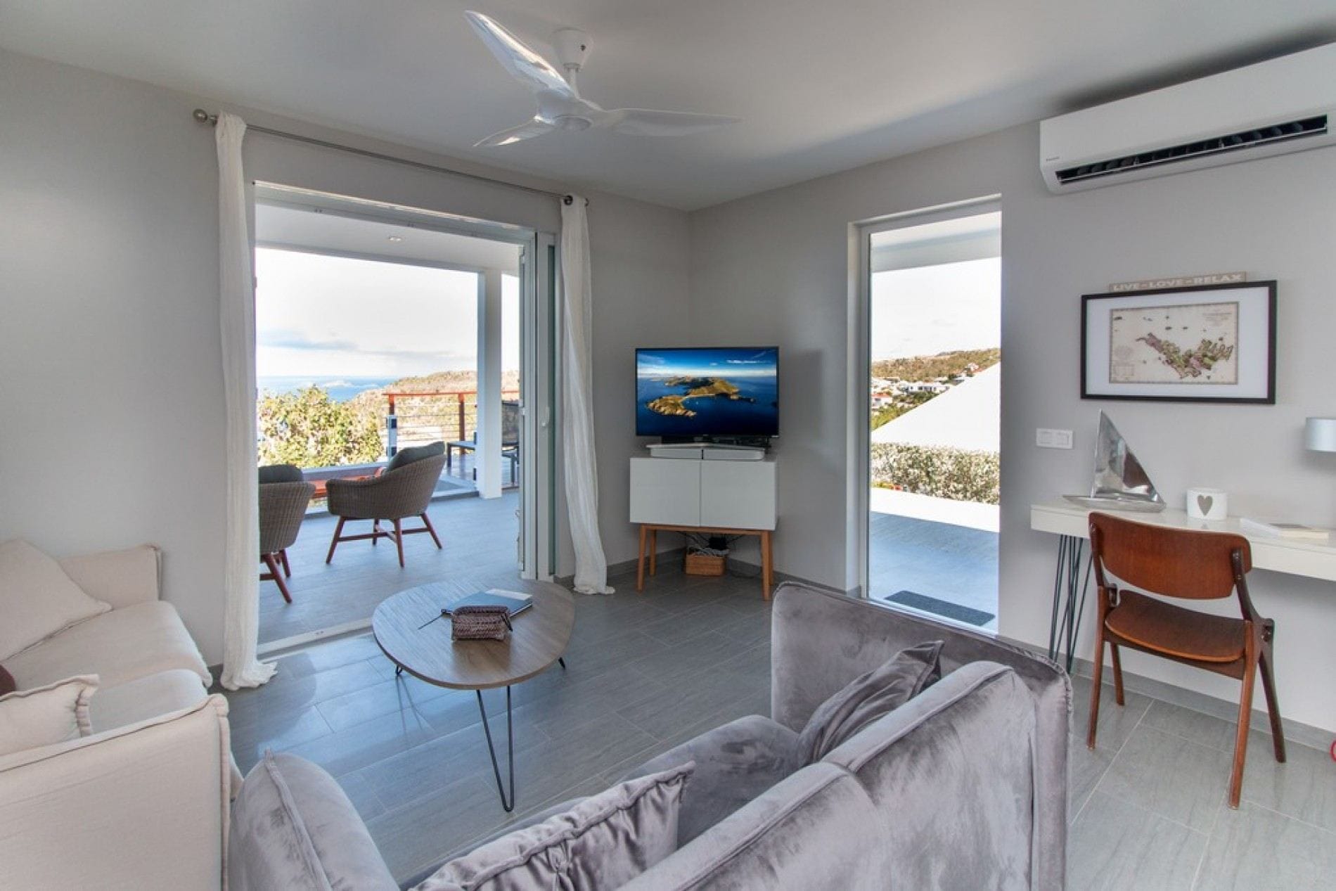 Villa Ouanalao — luxury villa photo 1