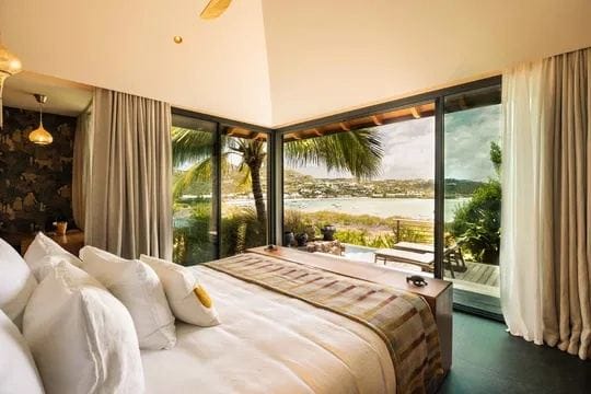 Issayah Estate — luxury villa photo 1