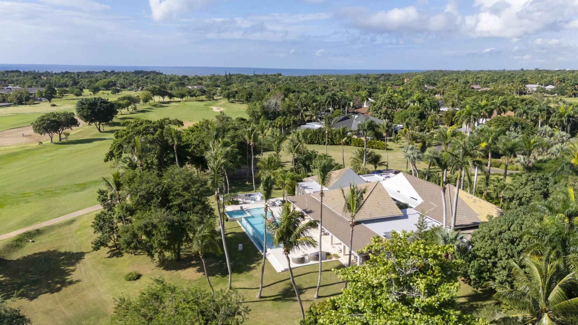 Villa Volcan — luxury villa photo 1