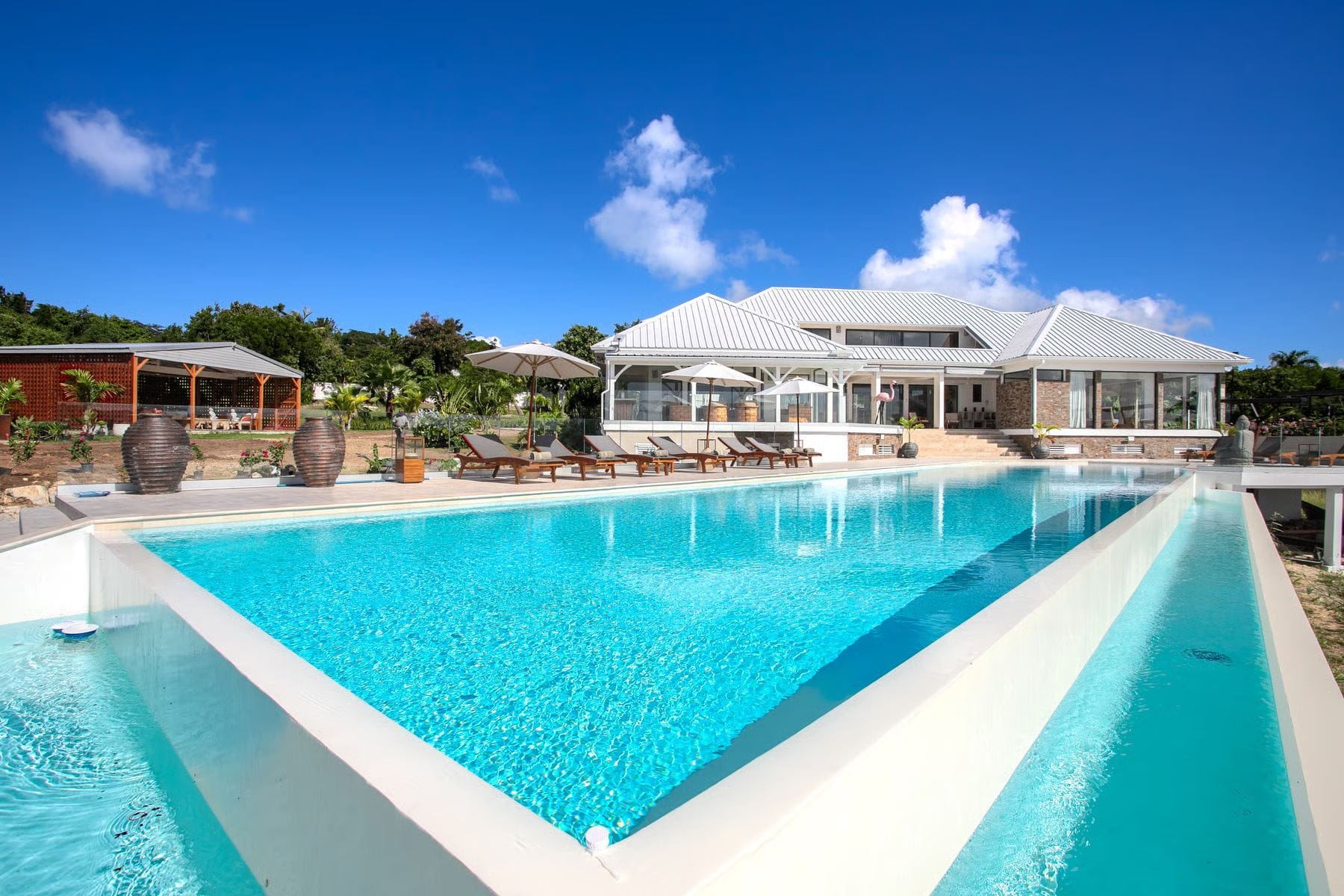 Villa Debbie — luxury villa photo 1