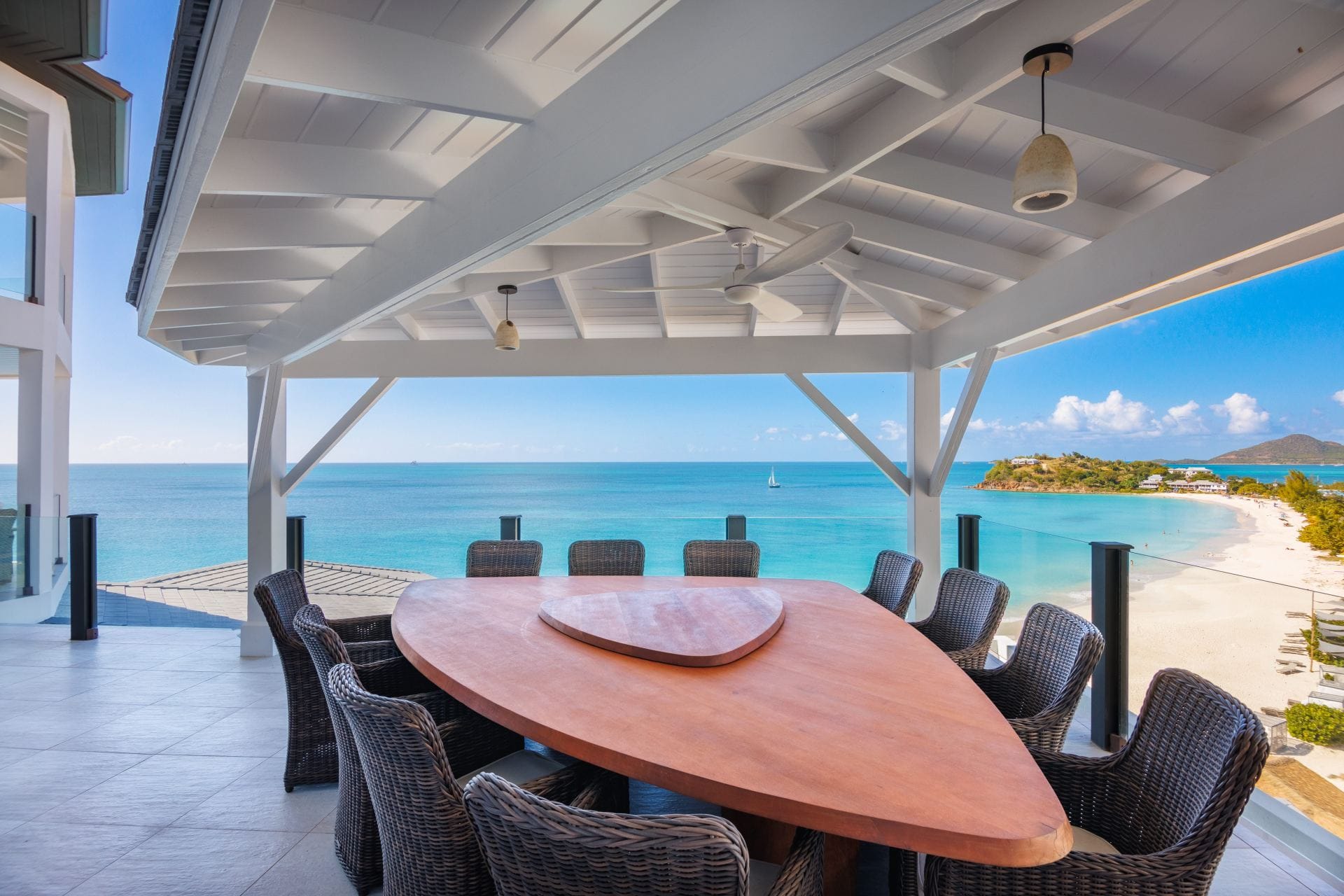 Villa Blue Heaven Rendezvous — luxury villa photo 1