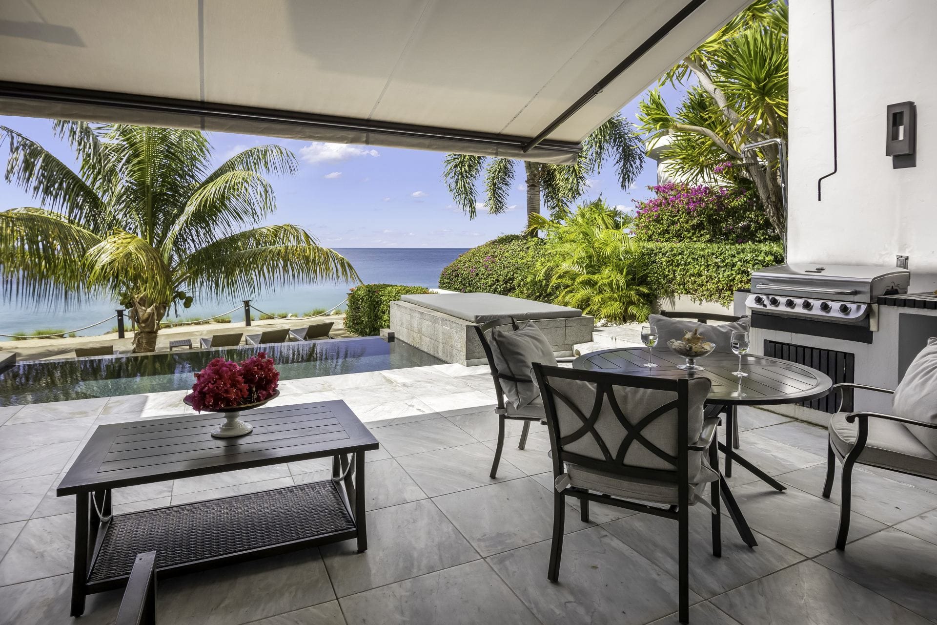 Colibri Dance — luxury villa photo 2