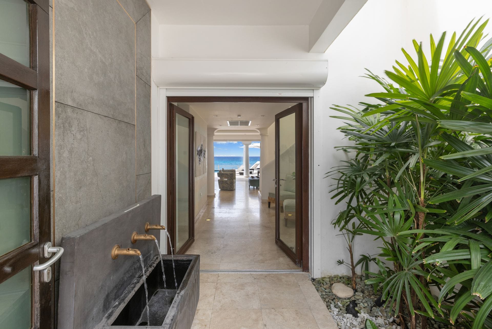 Villa Bahari — luxury villa photo 45