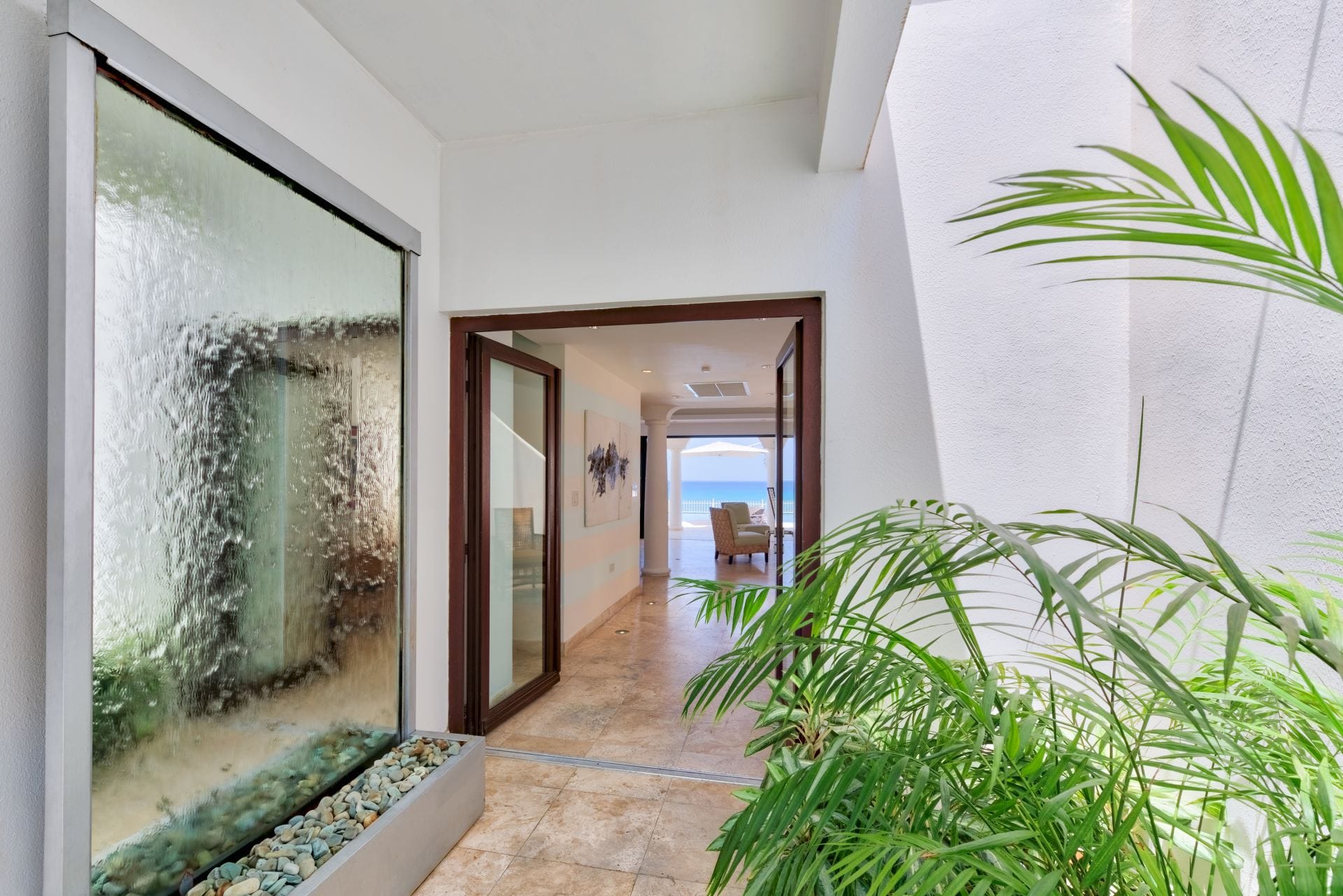 Villa Bahari — luxury villa photo 2
