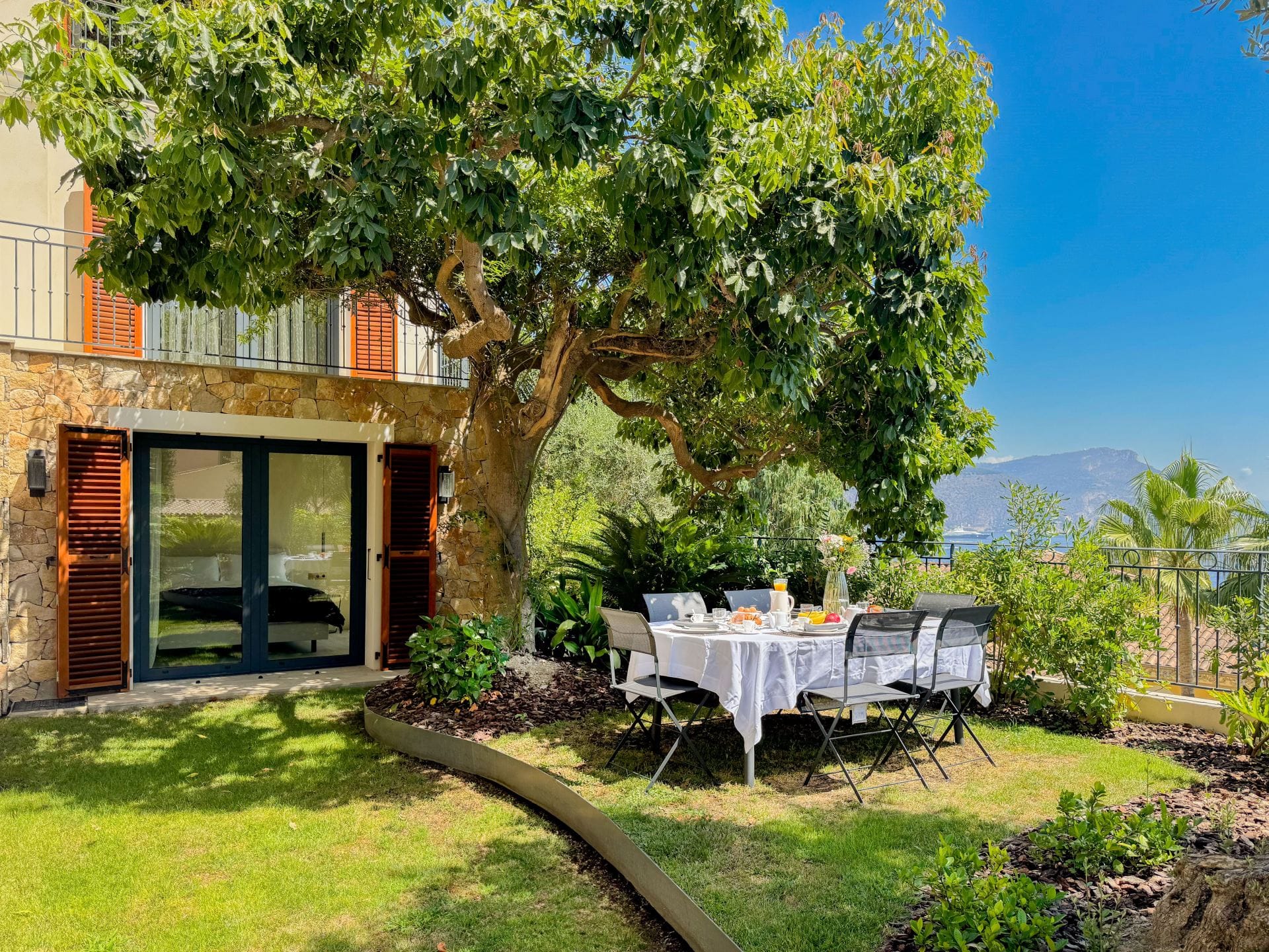 Villa Aurora Cap Ferrat — luxury villa photo 1